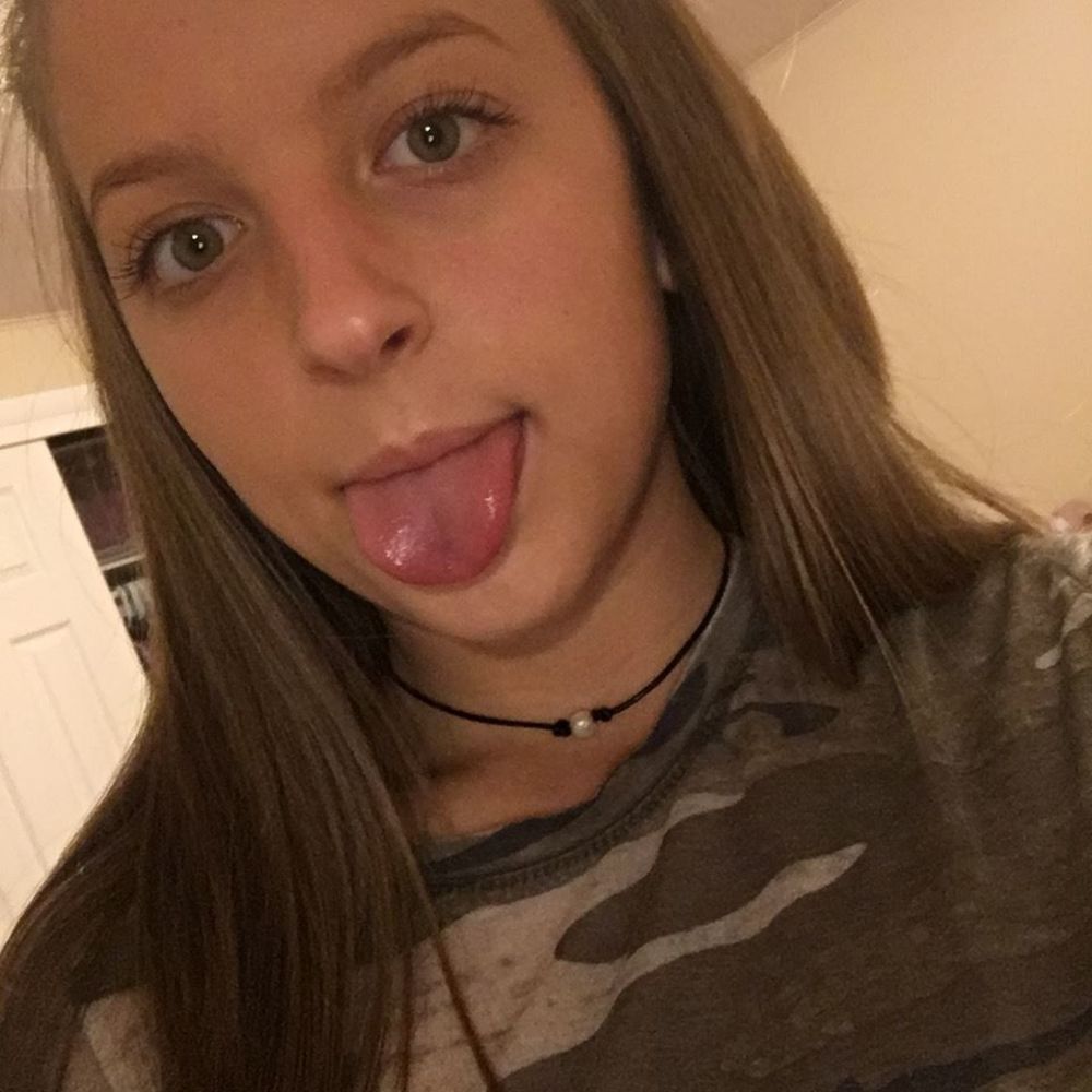 Meet your Posher, Cheyanne